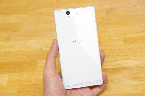 日系手機工藝的全平衡設計之美， Sony Xperia Z 動手玩