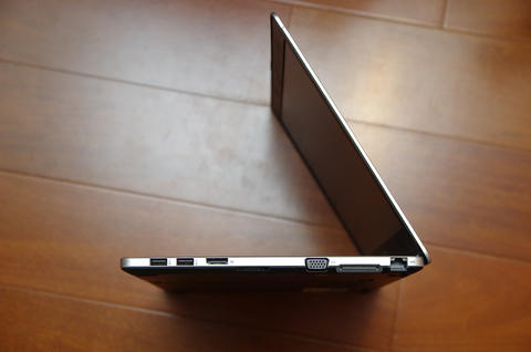 商務本色，可換電池且具高度擴充性的 HP Elitebook Folio 9470m 動手玩