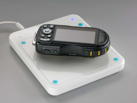 Pentax 推出可進行 Qi 無線充電的三防相機 WG-3 /WG-3 GPS