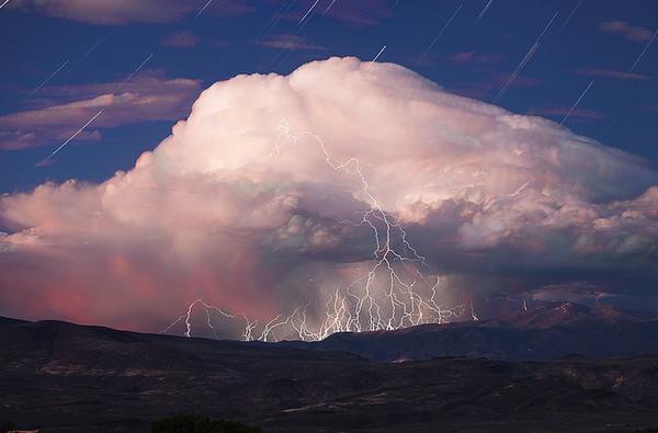 12張氣勢宏偉令人驚嘆的閃電照片