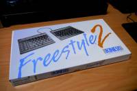 給你舒適的打字狀態 Kinesis Freestyle-2 分離式鍵盤