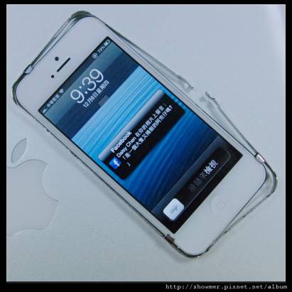 史上最輕薄的 iPhone 保護套 ice! bumper