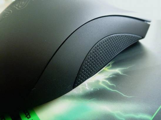 Razer 經典滑鼠 DeathAdder 煉獄奎蛇 2013 版本