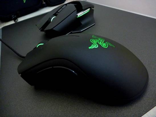 Razer 經典滑鼠 DeathAdder 煉獄奎蛇 2013 版本