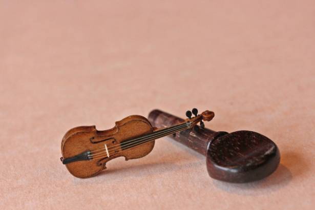 驚人袖珍手工小提琴
