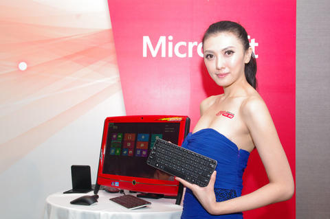 為行動輸入與 Windows 8 做準備，微軟推出藍牙行動鍵鼠新品