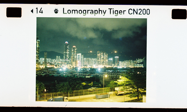 彩色負片現世！Lomography Color Tiger 110