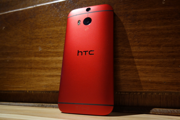 大膽熱情 HTC One M8 熱戀紅開箱