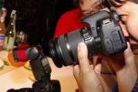 為錄影而生， Canon 兩款 STM 靜音鏡頭即將在台上市（含 ISO 3200 實拍照一張）