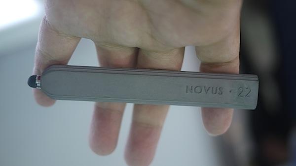 Computex 2012：essential tpe 的 NOVUS 水泥基座和觸控筆