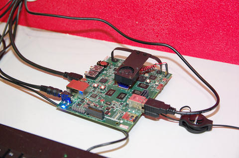 Computex 2012 ：準電腦規格的 TI OMAP 5 具備 2+2 核心、雙 GPU 以及支援 SATA 、 USB 3.0