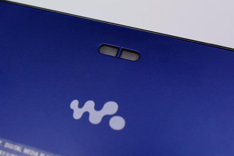 Sony 首款 Android 架構 Walkman Z1000 動手玩
