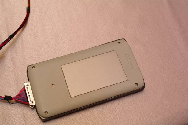 Sony Tablet P 設計師專訪：從皮夾作為設計發想的究極可攜終端