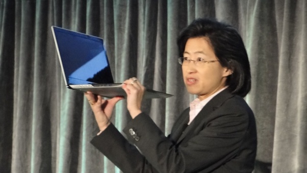 AMD Ultrathin Notebook 展示機僅 18mm 厚，確定搭載 Trinity
