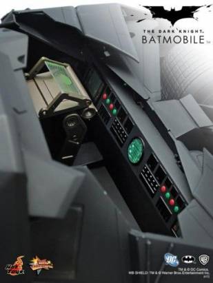 蝙蝠俠迷不可錯過，1比6 Dark Knight Batmobile 模型現身