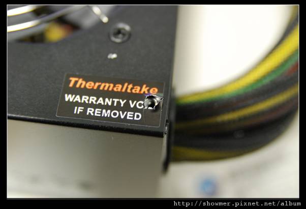 Thermaltake TR2 450W 裸奔圖分享