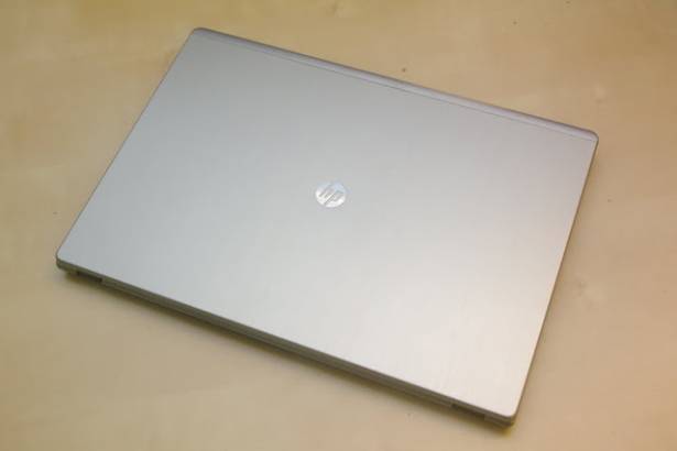 HP Folio 13 ，最不 Ultra 的 Ultrabook 動手玩