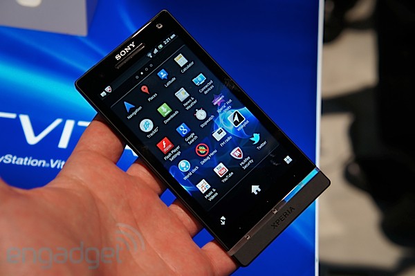 Sony發表配備 1,200 萬像素相機的 Xperia S