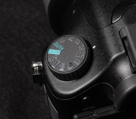 100年資訊月：Sony Alpha A77 單眼相機