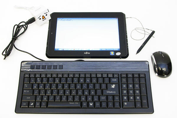 100年資訊月：Fujitsu LifeBook Q550 平板電腦