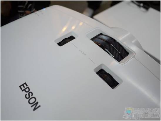 超大螢幕的3D震撼！Epson 3D投影機部落客體驗會心得報告