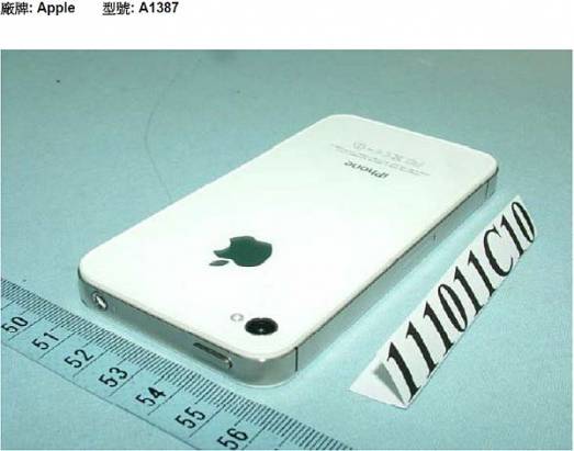 iPhone 4S 正躺在 NCC 送審中
