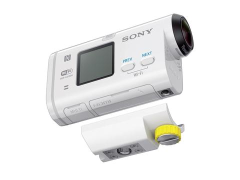 Sony 新一代 Action Cam HDR-AS100V 上市，可同時透過 WiFi 檢視 5 台機器影像內容
