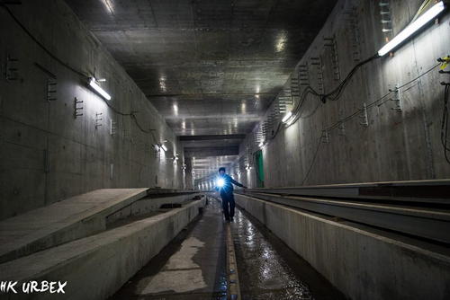 HK URBEX 走進地底，拍攝施工中的港鐵隧道