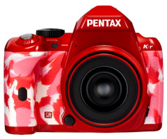 PENTAX K-r 推出迷彩新款外殼