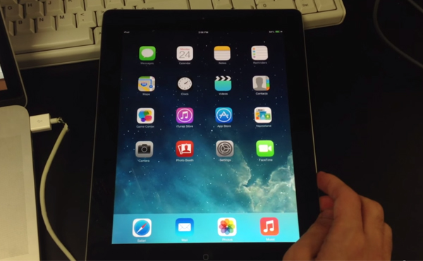 JB成員新絕招: iPad 竟能自由跳轉 iOS 6 / iOS 7 [影片]
