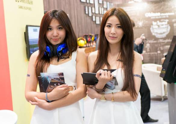 Computex 2014：你用 iPhone 聽音樂嗎？來點「更高級」的耳機與音響吧！