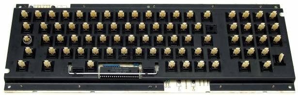 ■鍵盤史的遺跡Apple M0110A (ALPS凸軸)■