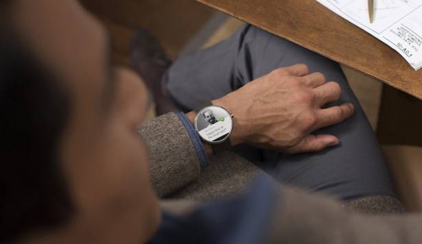 首兩隻Android Wear手錶: 超炫 Moto 360 是真正令人想戴的型格智能手錶 + LG G Watch [動圖+影片]