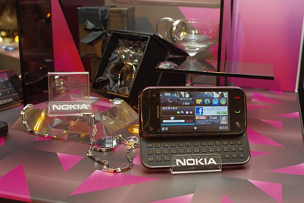Nokia N97 mini 記者會（久等了，彭于晏在此XD）