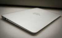 有了這個新處理器 MacBook 就可以像 iPad 那麼薄