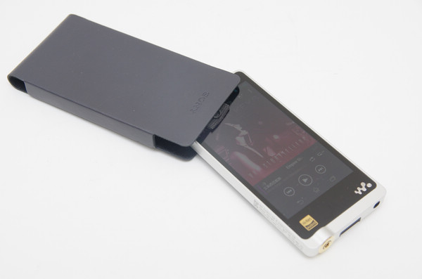 Sony Android Walkman 發燒級傑作， Sony ZX-1 動手玩