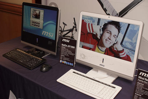 微星CES 2009展前記者會 - 筆電加桌機