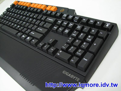 技嘉(Gigabyte) GK-K8000 機械式電競鍵盤 搶先曝光