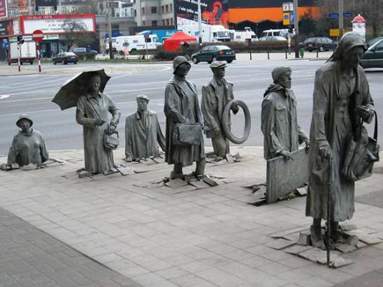 25 個世界上最有創意的雕像，台北榜上有名！