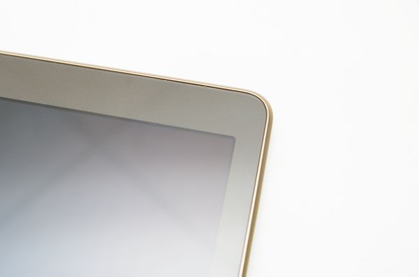 細膩的閱讀體驗， Samsung Galaxy Tab S 10.5 LTE 動手玩