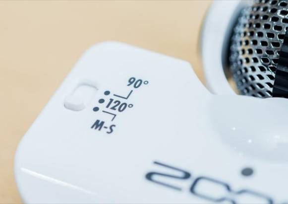 口袋裡的專業錄音室：iPhone 專用立體聲麥克風 Zoom iQ5 評測