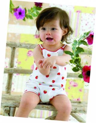 魔法Baby ~台灣製造草莓印花細肩帶俏皮連身裝(義大利設計款)~童裝~女童裝~時尚設計童裝~k01016
