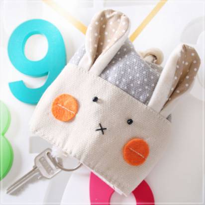 魔法Baby~日本風手工拼布鑰匙&零錢包(卡其點兔)~孩童&大人用品~時尚設計~f0060