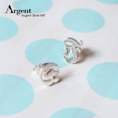 【ARGENT銀飾】名字手工訂製系列「純銀-英文1-2字-耳針款」純銀耳環(一對價)