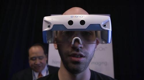 CES 2014：專門用來看透血管的頭戴造影顯示器