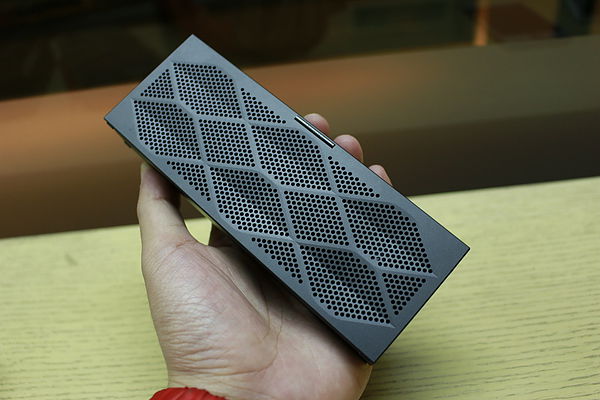 迷你風正流行 JAMBONE MINI JAMBOX 開箱