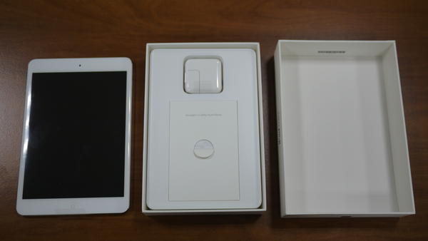 iPad mini 二代台灣版開箱並和 iPad mini 一代以及 iPad Air 比較