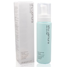 【Shu Uemura 植村秀】毛孔潔淨慕絲(200ml)