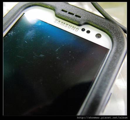 讓你的 Samsung GALAXY SIII 防水又抗摔 LifeProof 專用型防水保護殼