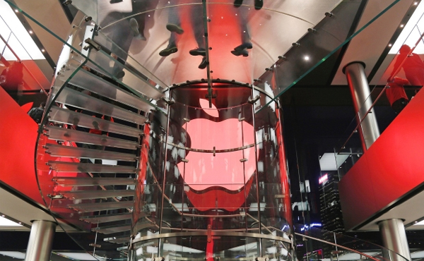 Apple標誌突然變紅色, 是因為甚麼原因?
